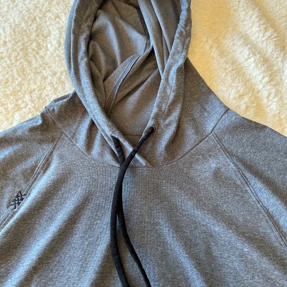 Rhône Hoodie - Picture 3 of 4